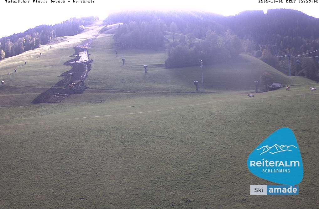 Archived image Webcam Reiteralm: Base Station Silver Jet
