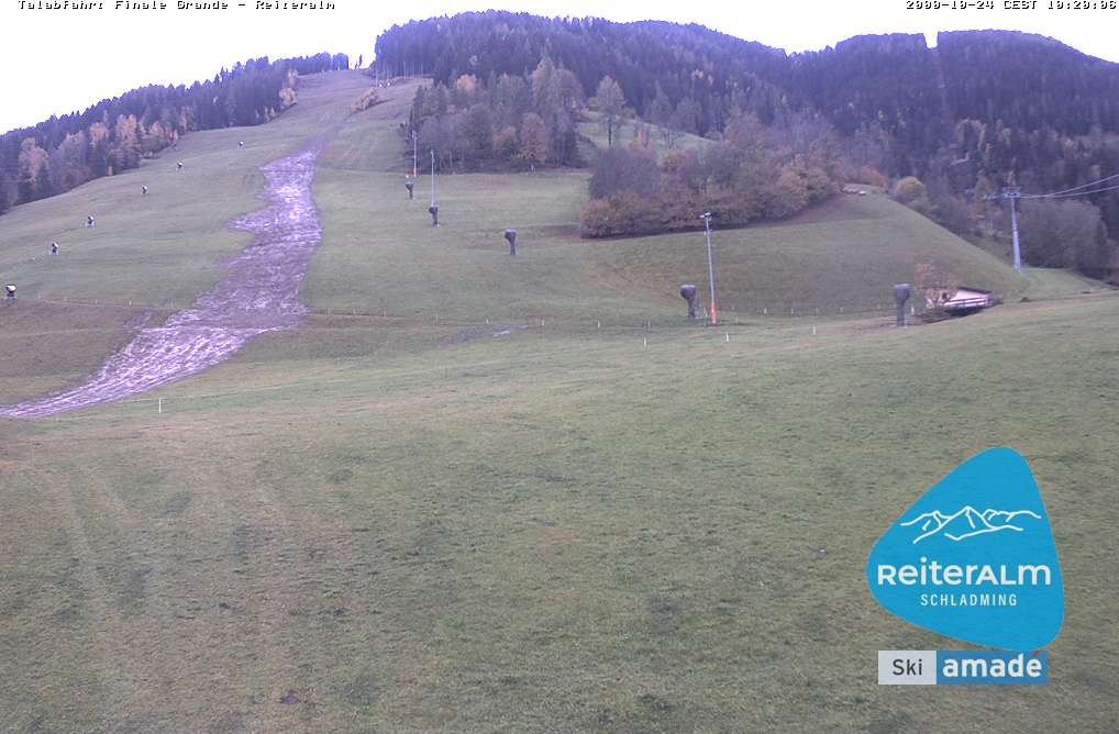 Archived image Webcam Reiteralm: Base Station Silver Jet