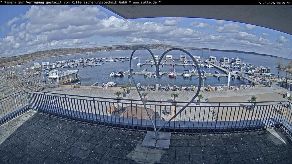 Archived image Webcam Lake Geiseltalsee - Marina Mücheln