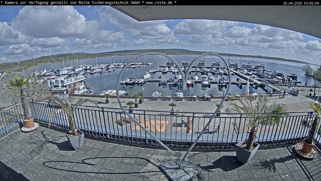 Archived image Webcam Lake Geiseltalsee - Marina Mücheln