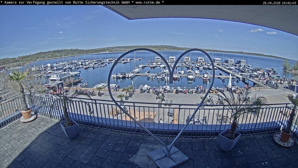 Archived image Webcam Lake Geiseltalsee - Marina Mücheln