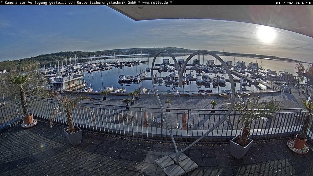 Archived image Webcam Lake Geiseltalsee - Marina Mücheln
