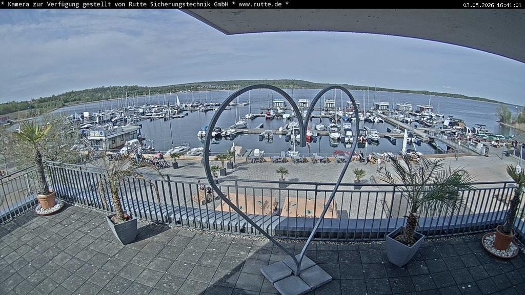Archived image Webcam Lake Geiseltalsee - Marina Mücheln
