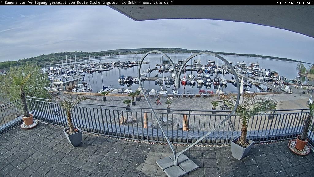 Archived image Webcam Lake Geiseltalsee - Marina Mücheln