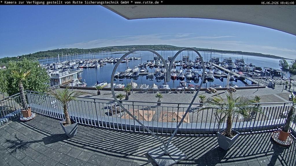 Archived image Webcam Lake Geiseltalsee - Marina Mücheln