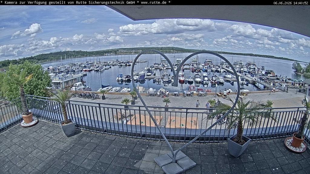 Archived image Webcam Lake Geiseltalsee - Marina Mücheln