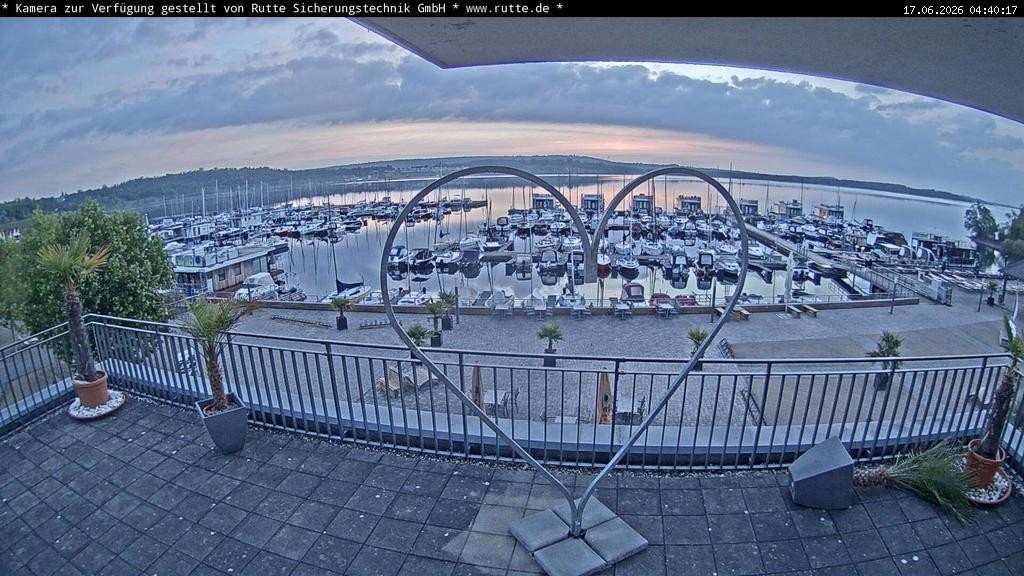 Archived image Webcam Lake Geiseltalsee - Marina Mücheln