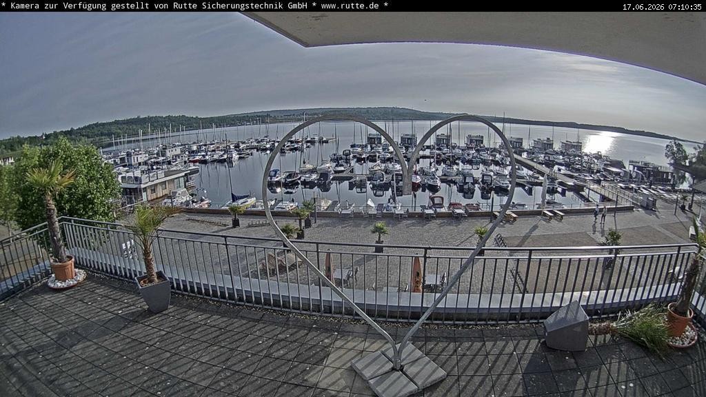 Archived image Webcam Lake Geiseltalsee - Marina Mücheln
