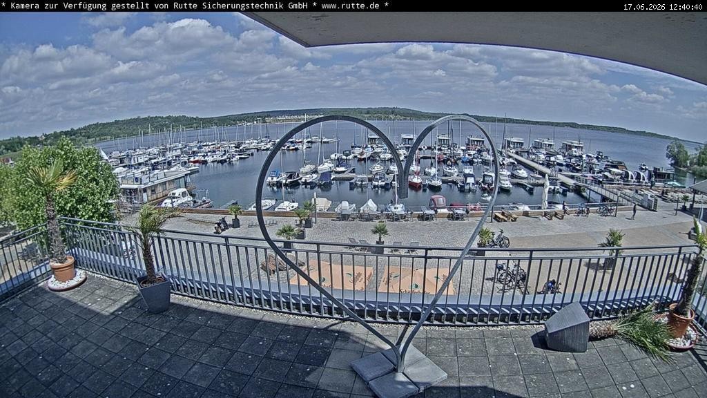 Archived image Webcam Lake Geiseltalsee - Marina Mücheln