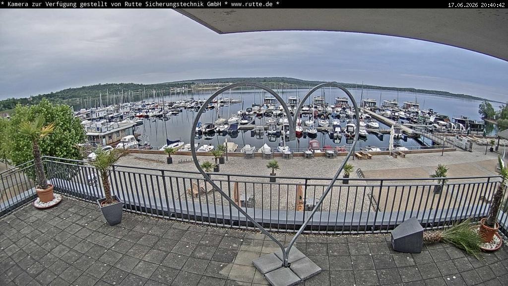 Archived image Webcam Lake Geiseltalsee - Marina Mücheln