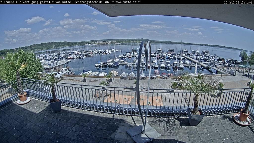 Archived image Webcam Lake Geiseltalsee - Marina Mücheln