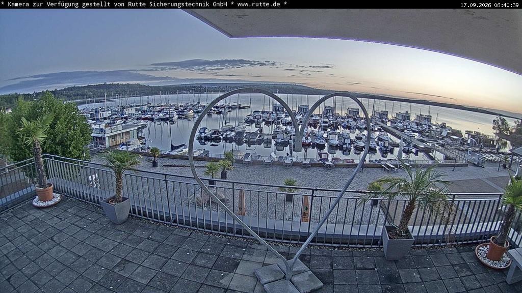 Archived image Webcam Lake Geiseltalsee - Marina Mücheln