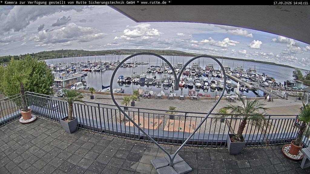 Archived image Webcam Lake Geiseltalsee - Marina Mücheln