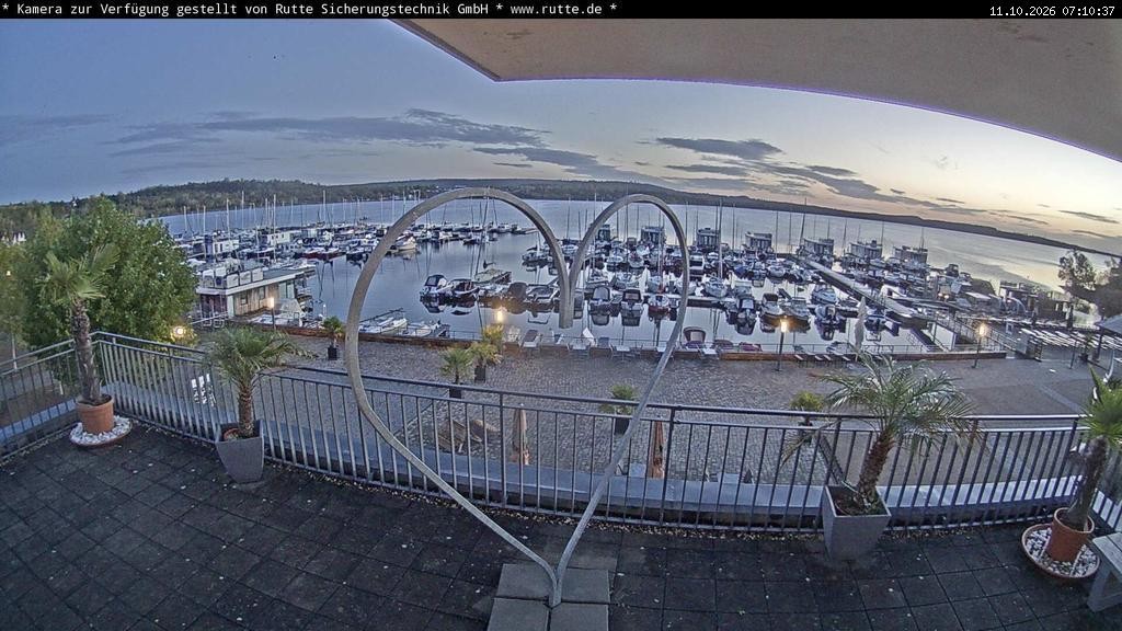 Archived image Webcam Lake Geiseltalsee - Marina Mücheln
