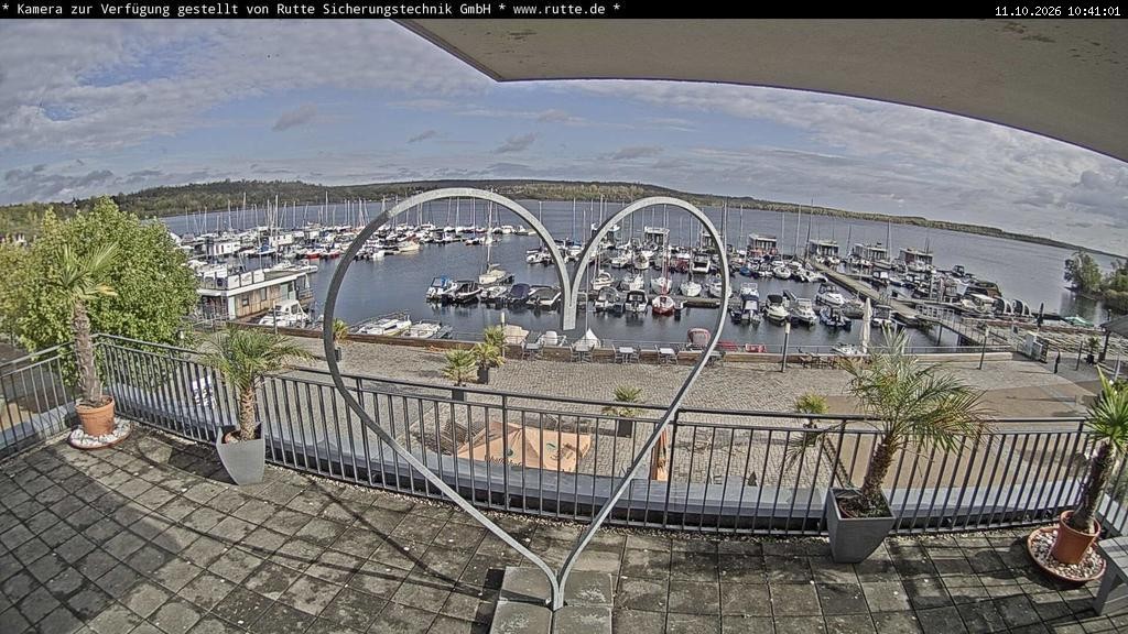 Archived image Webcam Lake Geiseltalsee - Marina Mücheln