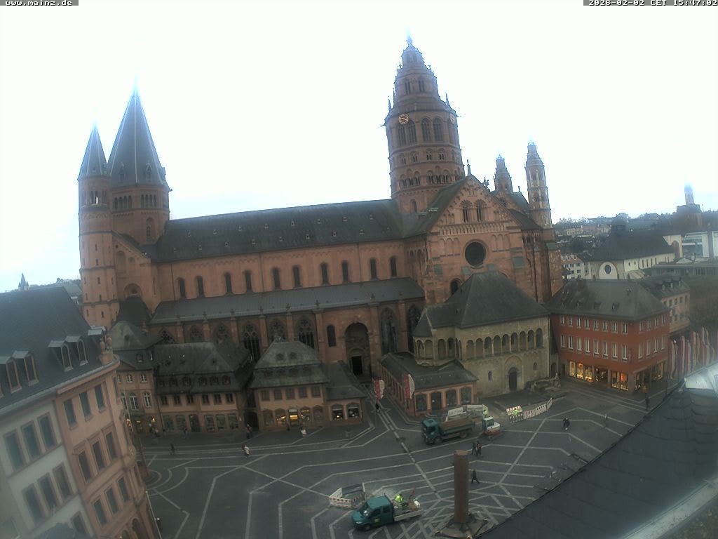 Archiv Foto Webcam Mainz - Marktplatz und Dom