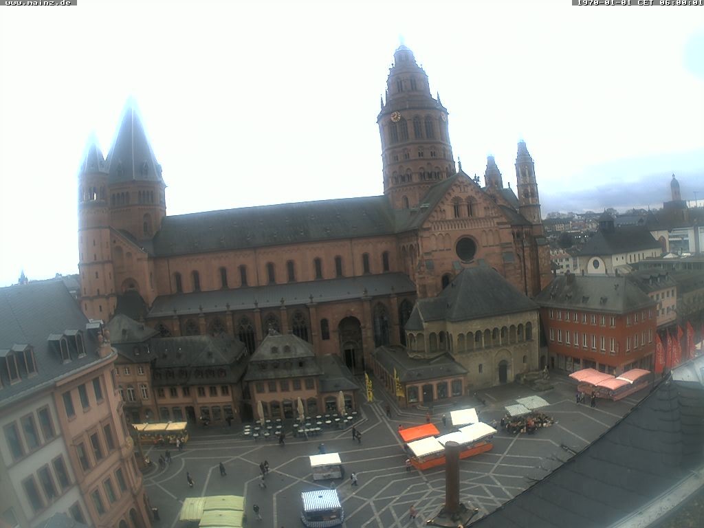 Archived image Webcam Mainz - Market and Cathedral