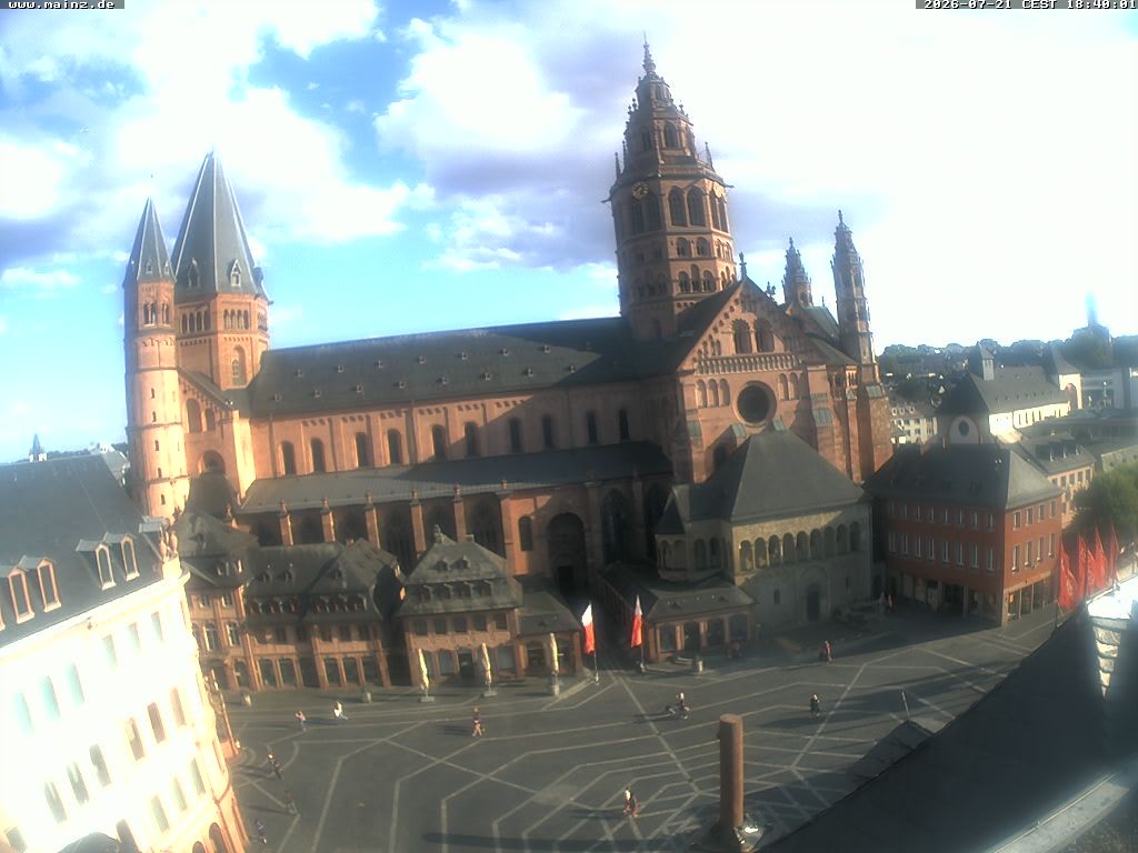 Archiv Foto Webcam Mainz - Marktplatz und Dom