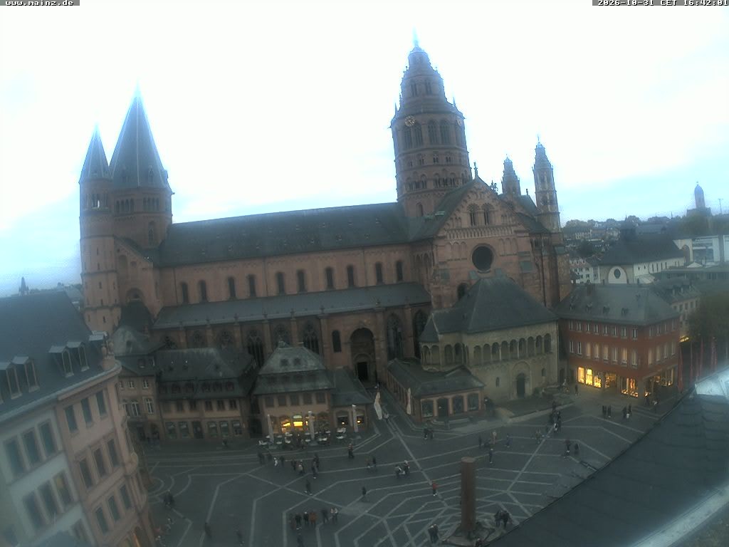 Archiv Foto Webcam Mainz - Marktplatz und Dom