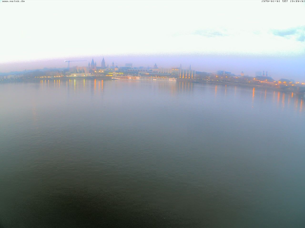 Archiv Foto Webcam Rheinufer Mainz-Kastel