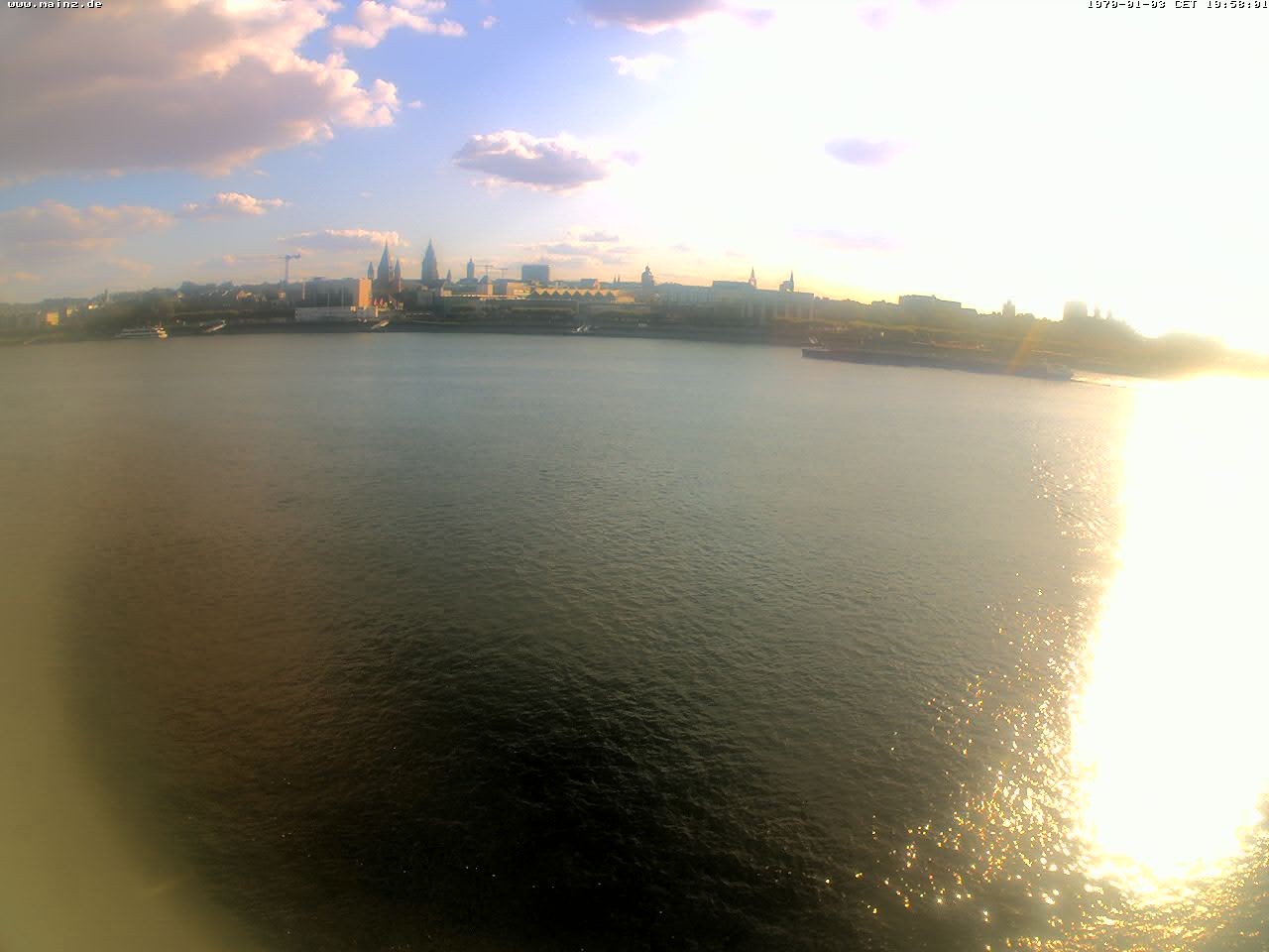 Archiv Foto Webcam Rheinufer Mainz-Kastel