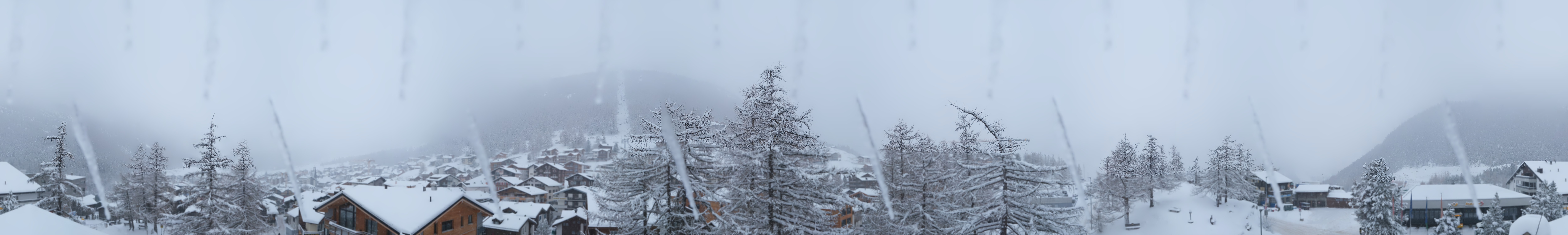 Archiv Foto Webcam Saas Fee: Blick in den Ortskern
