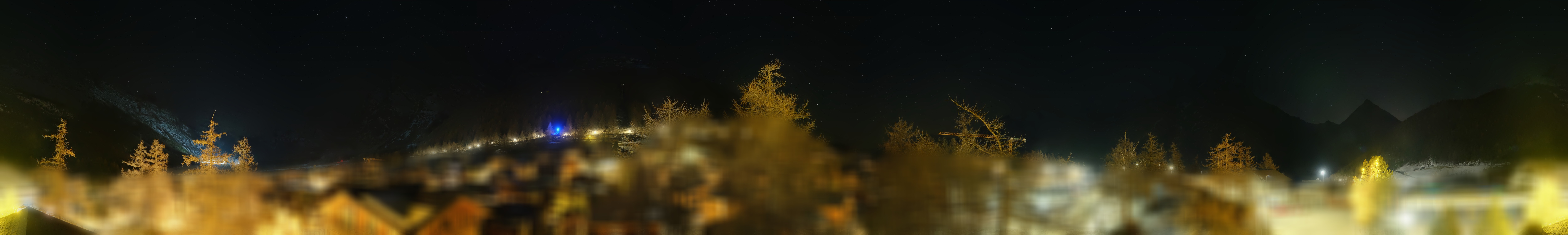 Archiv Foto Webcam Saas Fee: Blick in den Ortskern