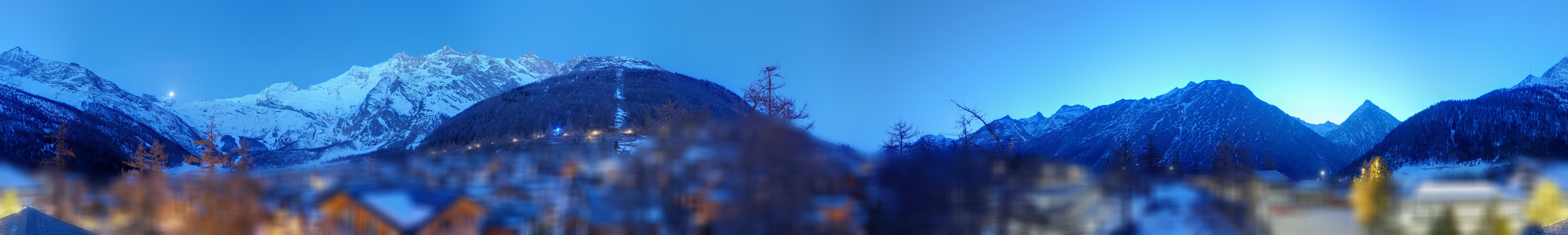 Archiv Foto Webcam Saas Fee: Blick in den Ortskern