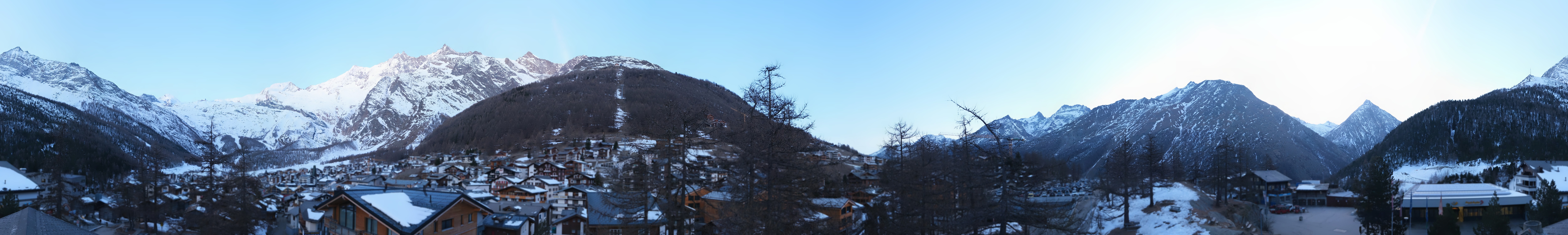 Archiv Foto Webcam Saas Fee: Blick in den Ortskern