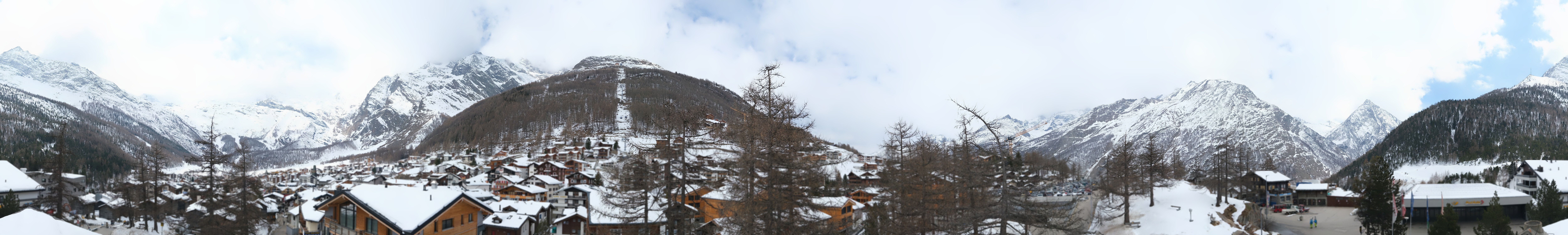 Archiv Foto Webcam Saas Fee: Blick in den Ortskern