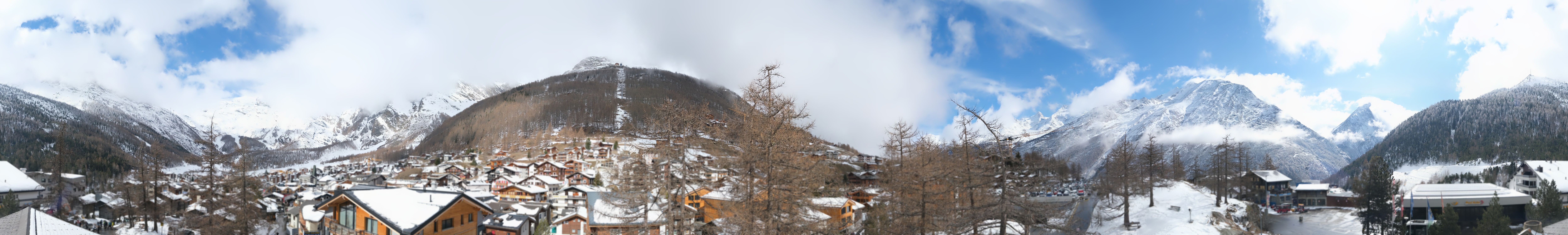 Archiv Foto Webcam Saas Fee: Blick in den Ortskern