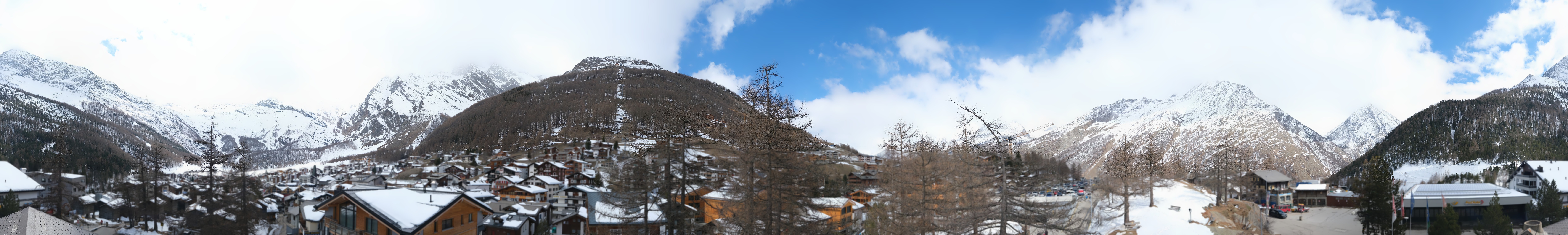 Archiv Foto Webcam Saas Fee: Blick in den Ortskern