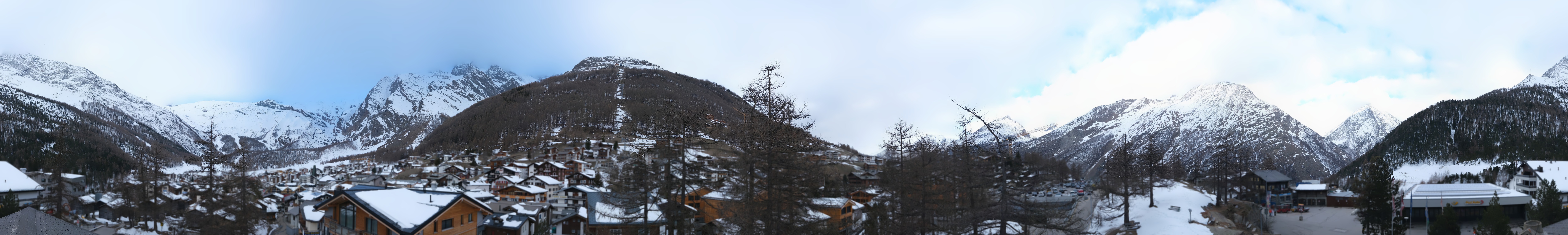 Archiv Foto Webcam Saas Fee: Blick in den Ortskern