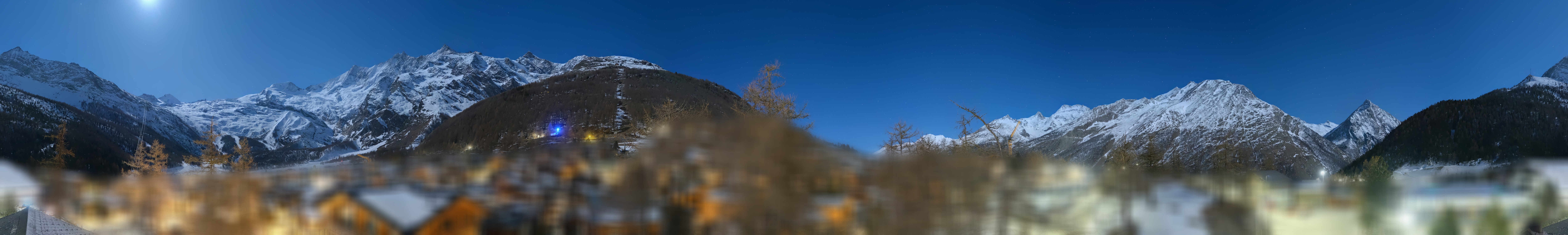 Archiv Foto Webcam Saas Fee: Blick in den Ortskern