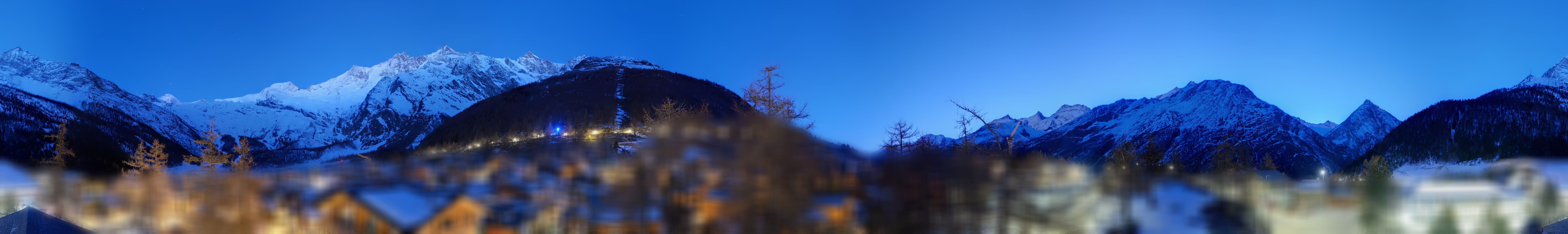 Archiv Foto Webcam Saas Fee: Blick in den Ortskern