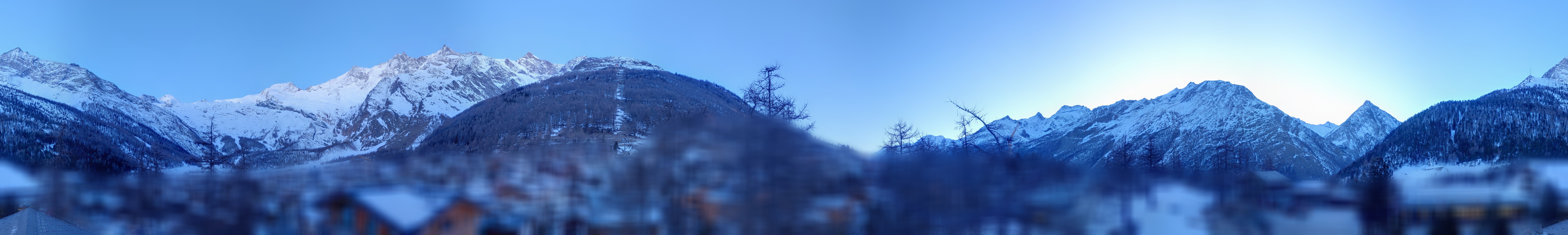 Archiv Foto Webcam Saas Fee: Blick in den Ortskern