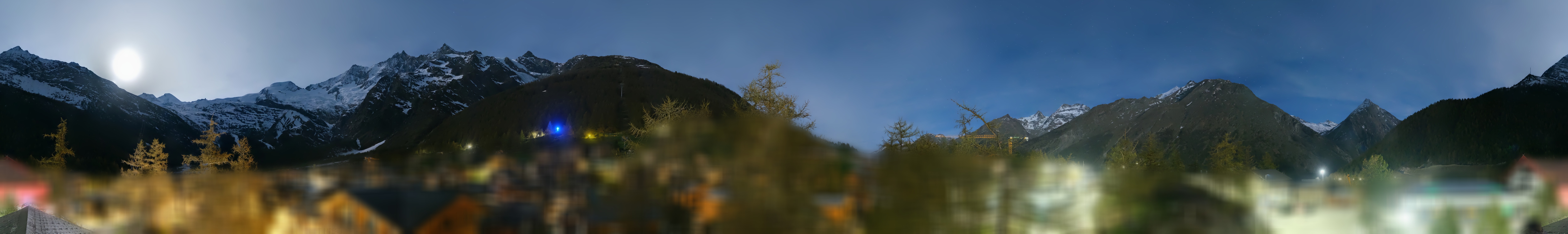 Archiv Foto Webcam Saas Fee: Blick in den Ortskern