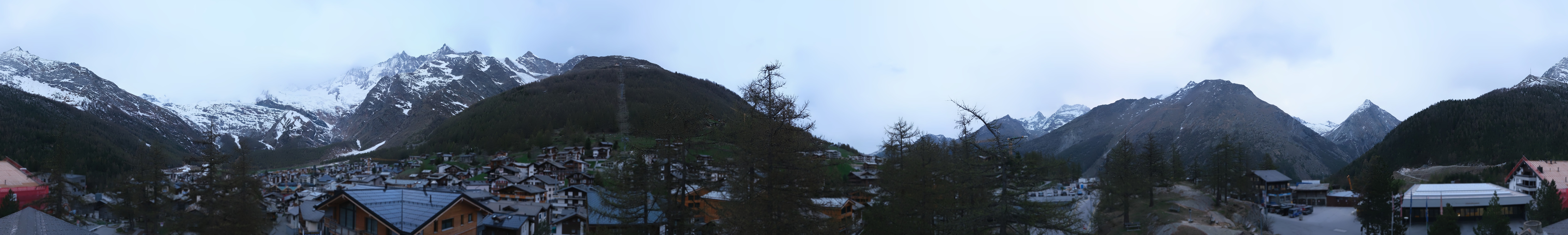 Archiv Foto Webcam Saas Fee: Blick in den Ortskern