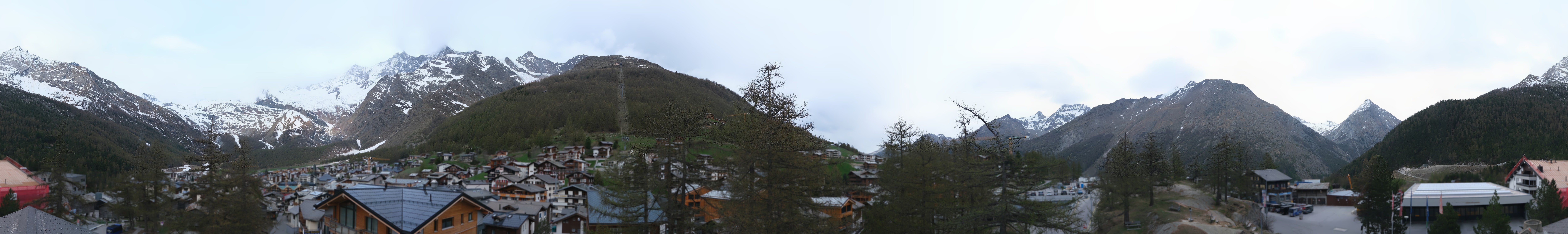 Archiv Foto Webcam Saas Fee: Blick in den Ortskern