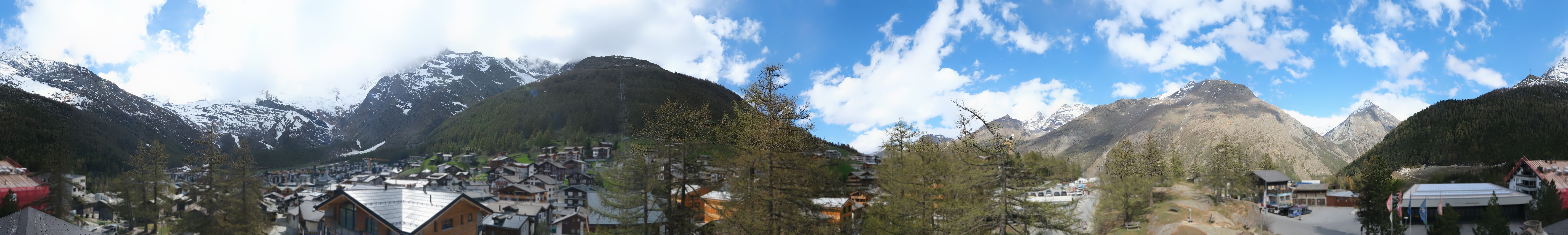 Archiv Foto Webcam Saas Fee: Blick in den Ortskern
