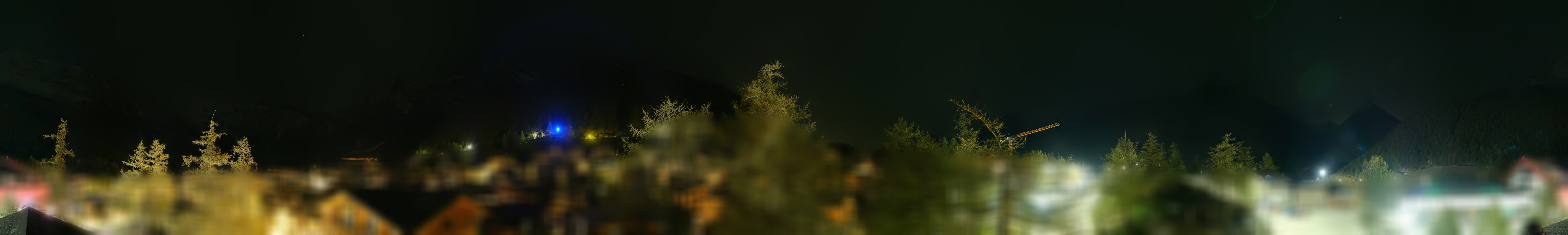 Archiv Foto Webcam Saas Fee: Blick in den Ortskern