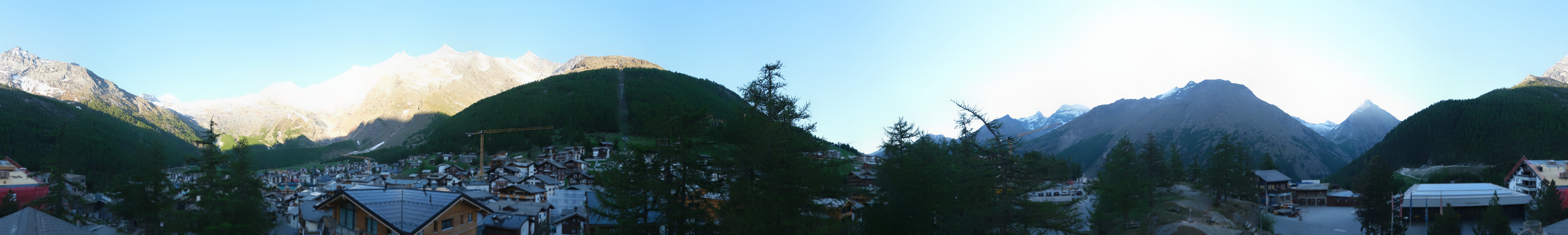 Archiv Foto Webcam Saas Fee: Blick in den Ortskern