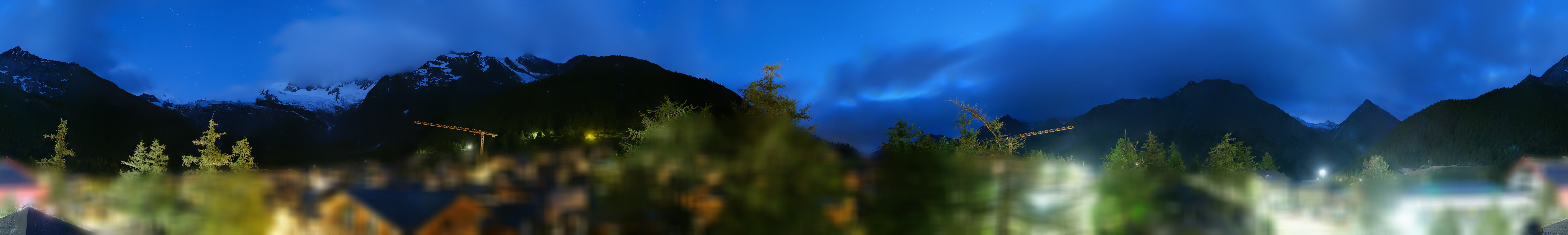 Archiv Foto Webcam Saas Fee: Blick in den Ortskern