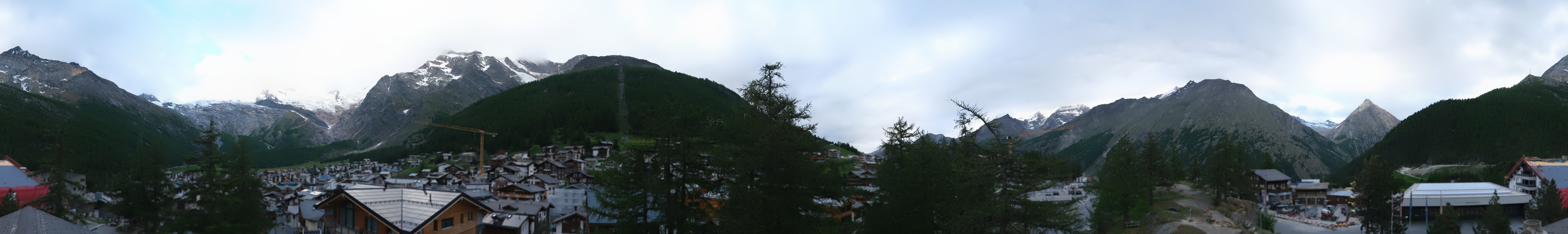 Archiv Foto Webcam Saas Fee: Blick in den Ortskern