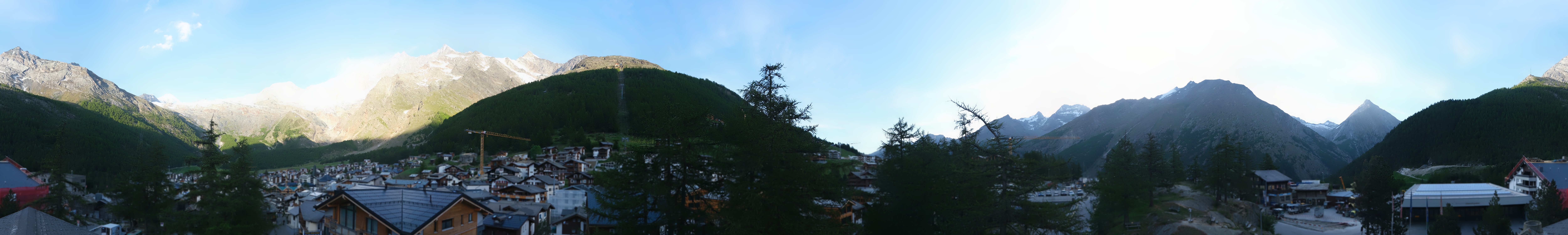 Archiv Foto Webcam Saas Fee: Blick in den Ortskern