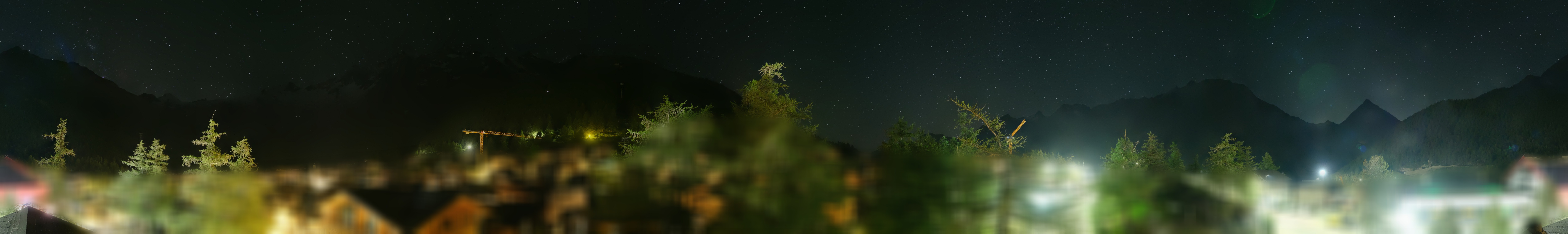 Archiv Foto Webcam Saas Fee: Blick in den Ortskern