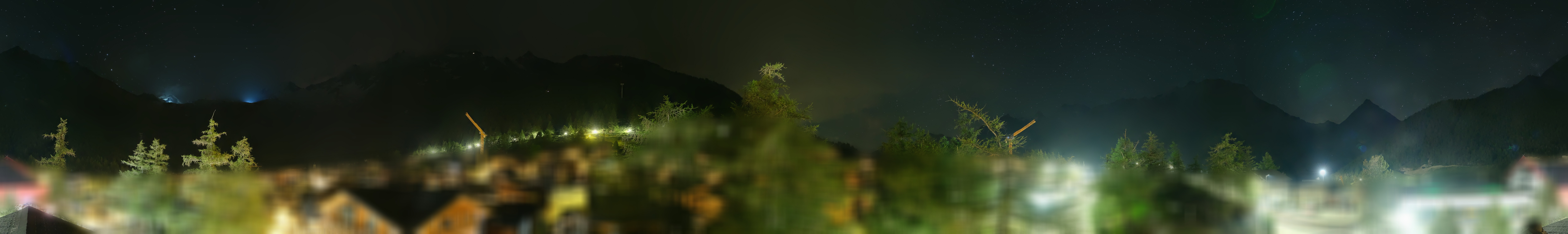 Archiv Foto Webcam Saas Fee: Blick in den Ortskern