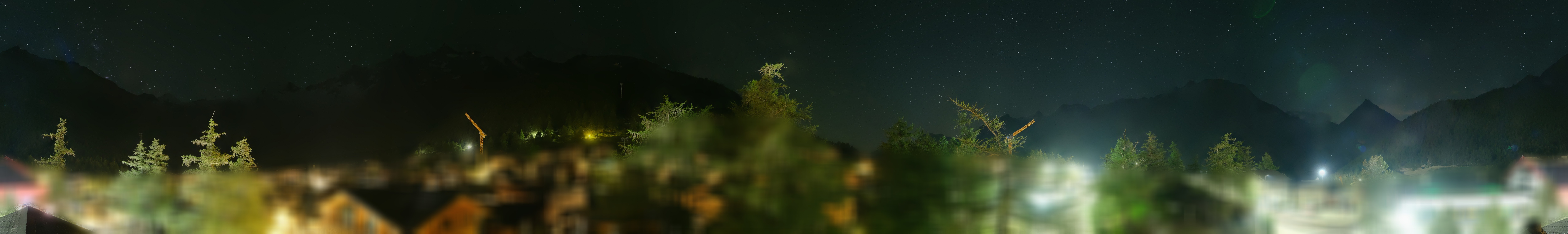 Archiv Foto Webcam Saas Fee: Blick in den Ortskern