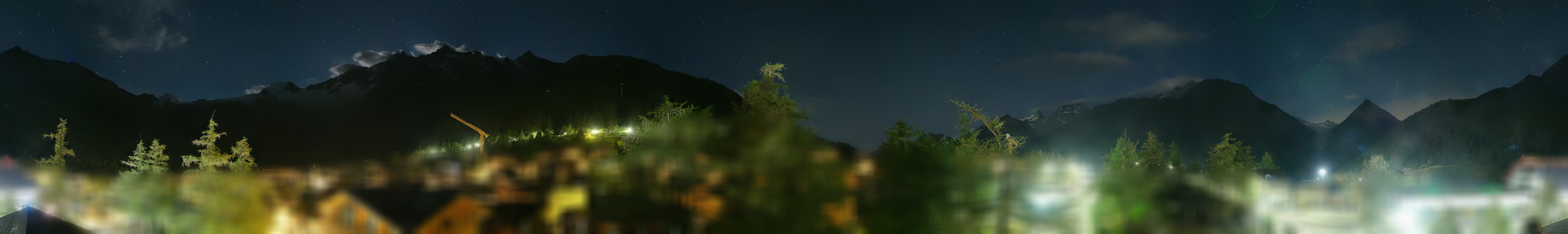 Archiv Foto Webcam Saas Fee: Blick in den Ortskern