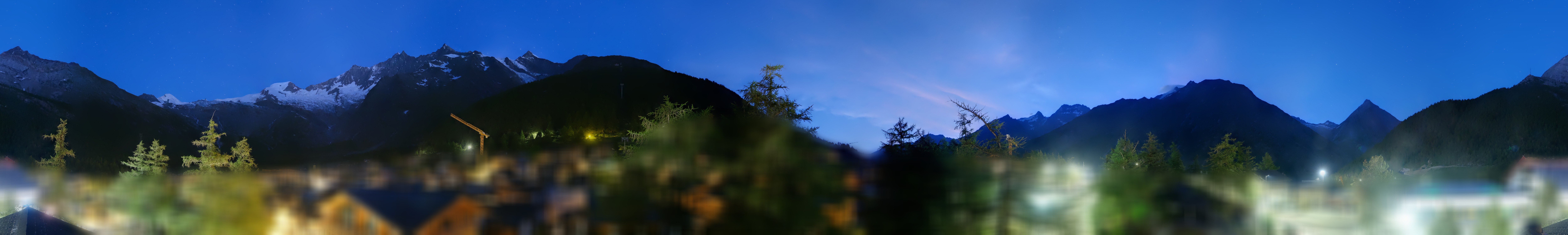 Archiv Foto Webcam Saas Fee: Blick in den Ortskern